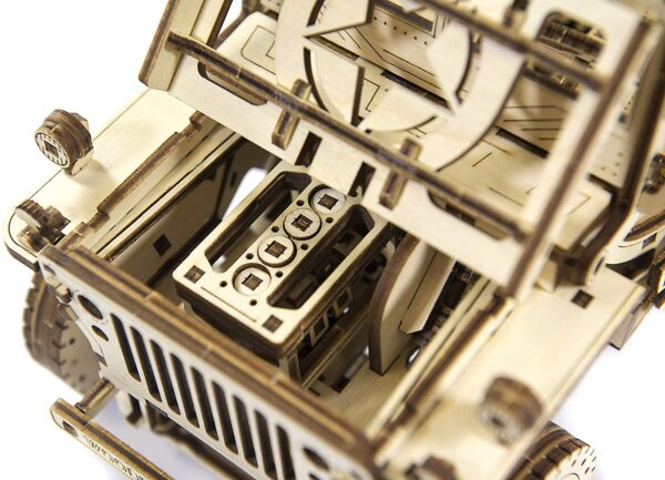 Wooden City 3D Holzpuzzle 4x4 Jeep Modell Nr. WR309 – Bild 8